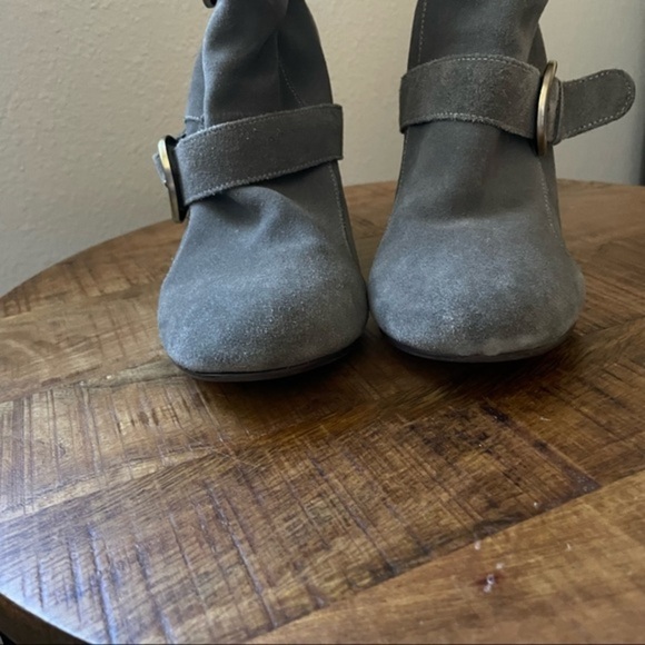 Pink Studio Grey Suede Boots with Silver Buckles Heels Size 9 - Picture 2 of 8